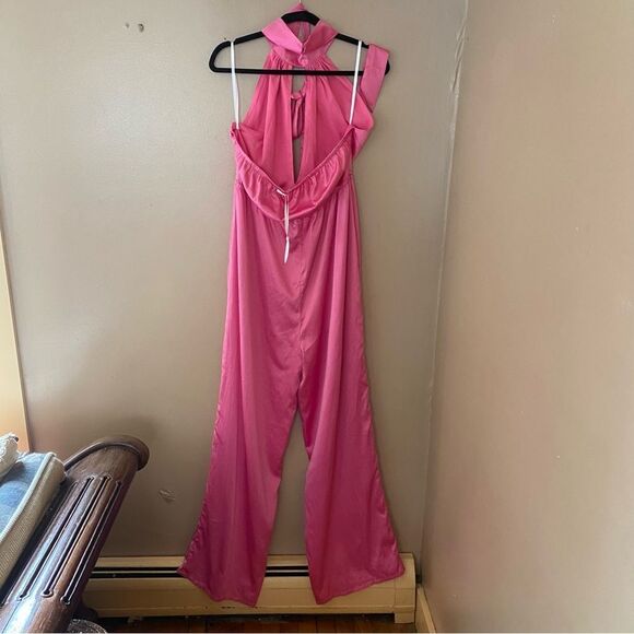 NWT More To Come Janece Keyhole Jumpsuit in Pink halter wide leg toe Revolve XL - Picture 13 of 13